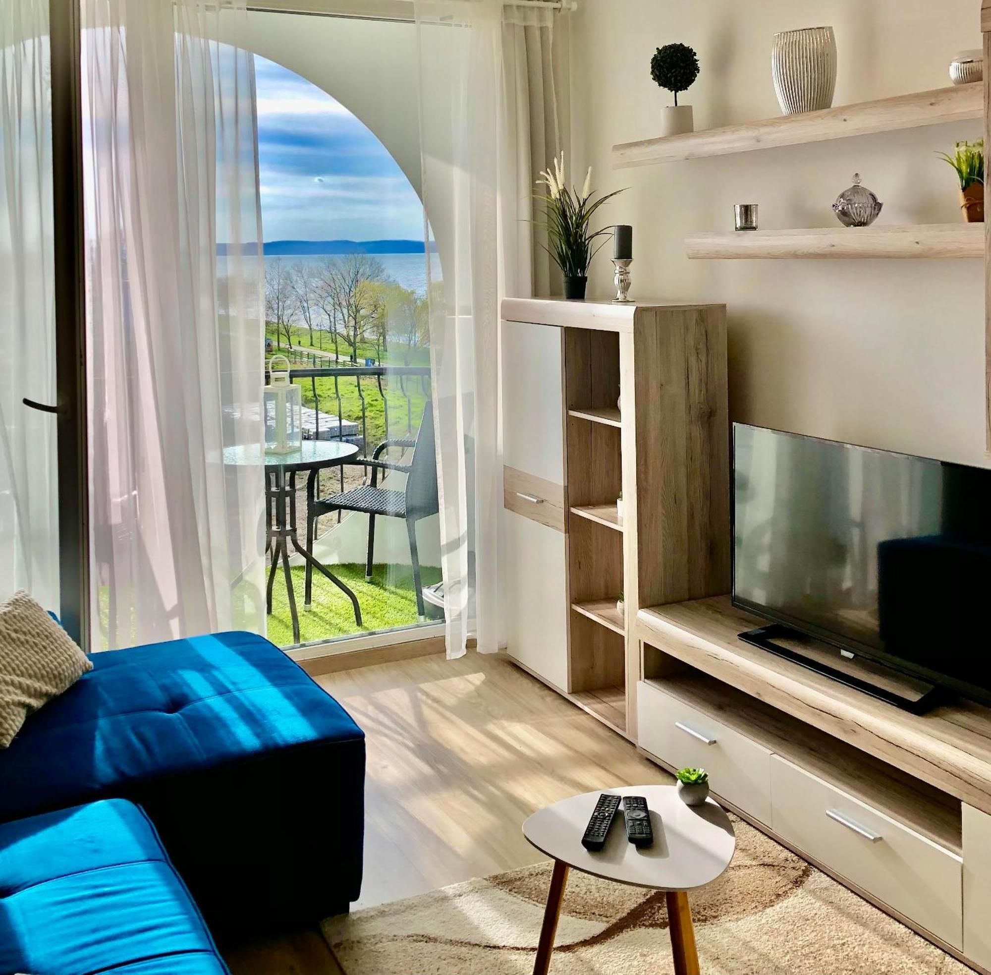 Sunset Apartment *